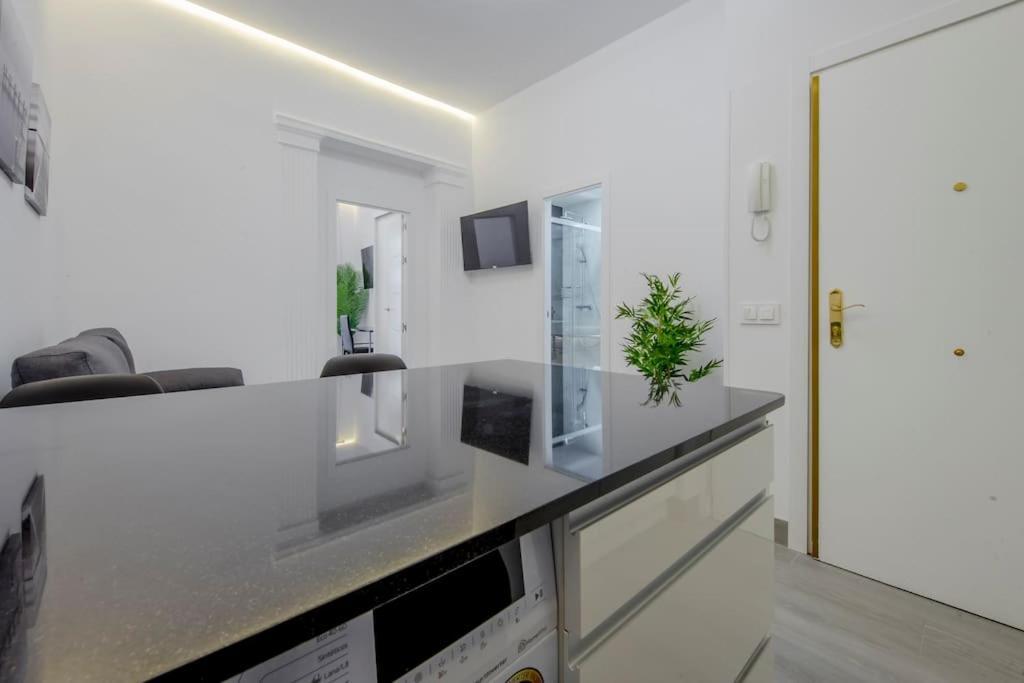 Suara Apartamentos 2 Madrid Exterior foto