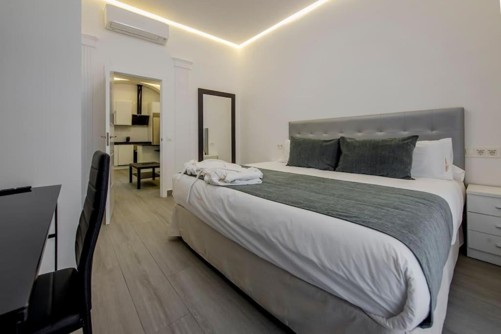 Suara Apartamentos 2 Madrid Exterior foto